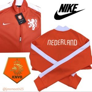⚽️ RARE: NIKE KNVB TRACK JACKET